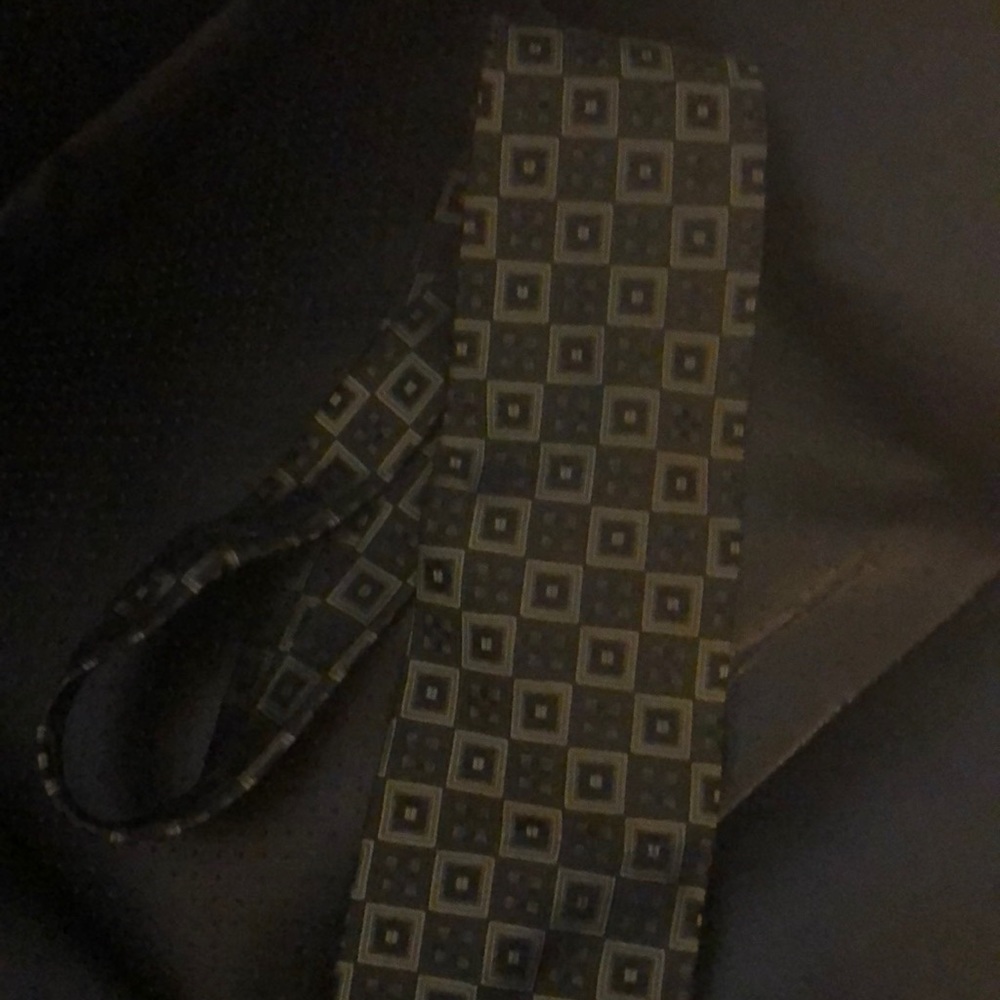 Men’s tie